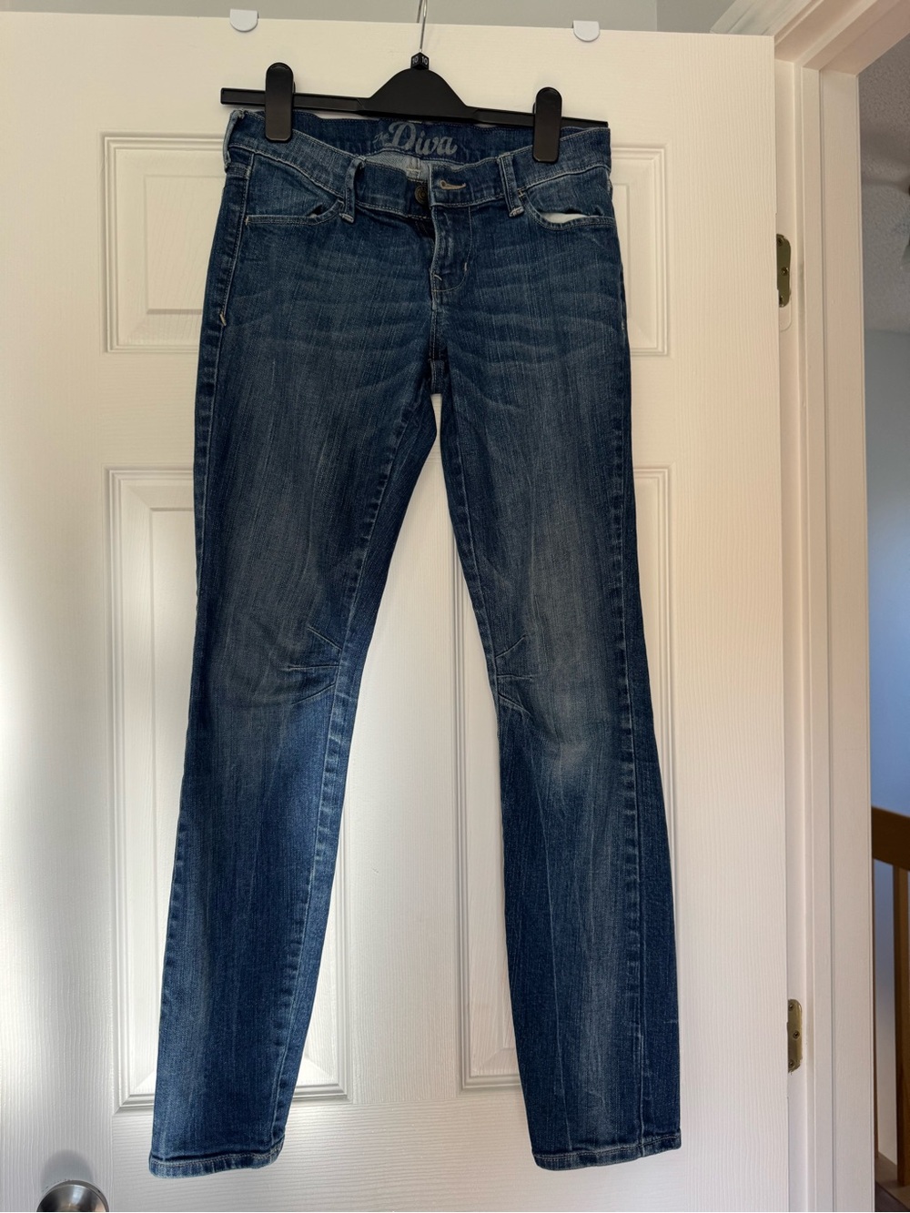 Old Navy Diva Straight-Leg Dark Blue Stretch Denim Jeans